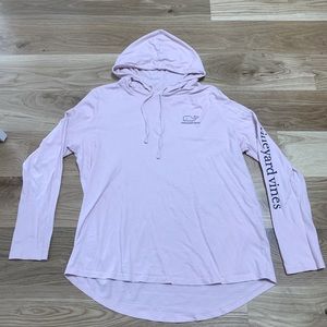 Hooded vineyard vines pink long sleeve shirt